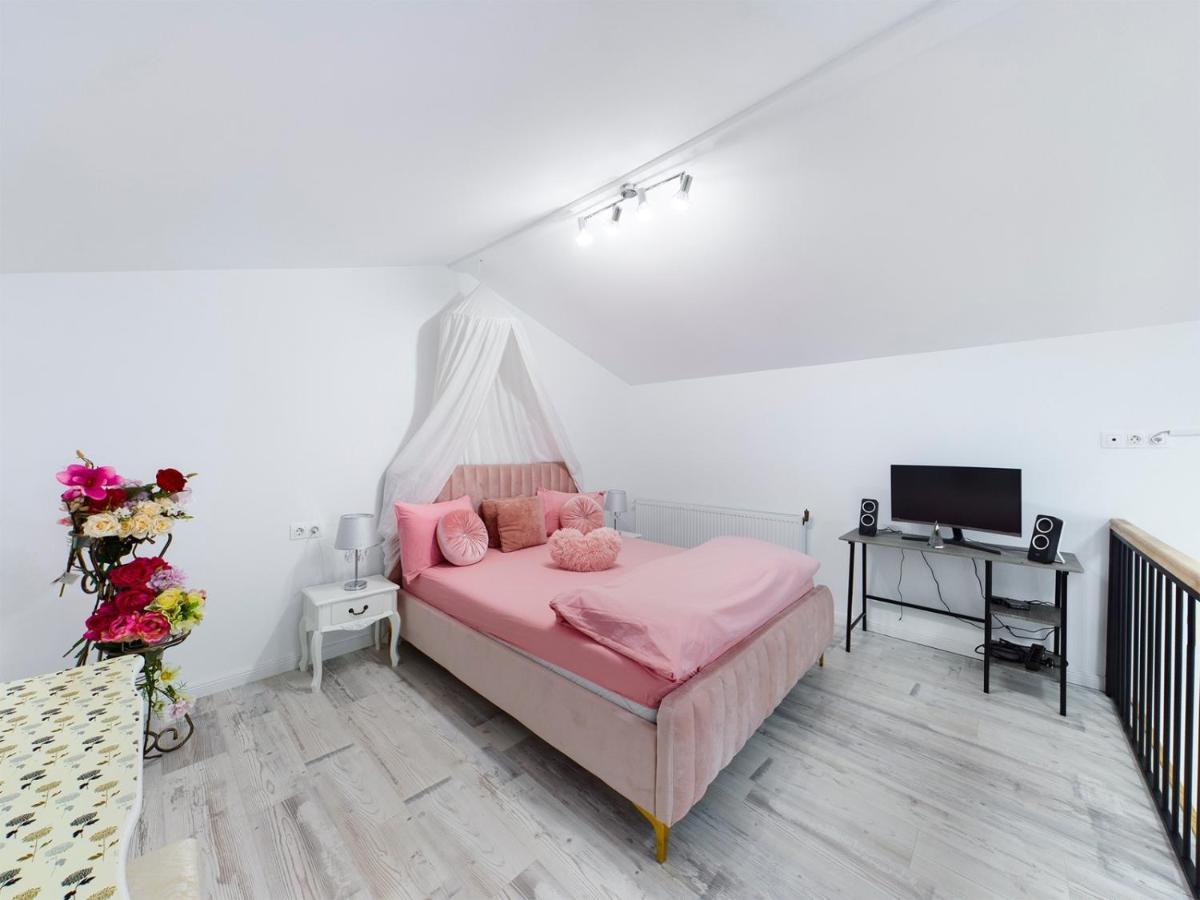 Consuela Residence Feleacu Εξωτερικό φωτογραφία